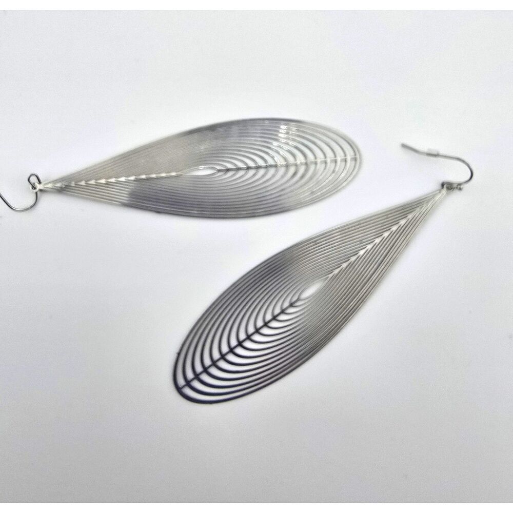 Openwork Metal Long Teardrop Earrings Laser Cut 4" Silver Tone Casual Glamour